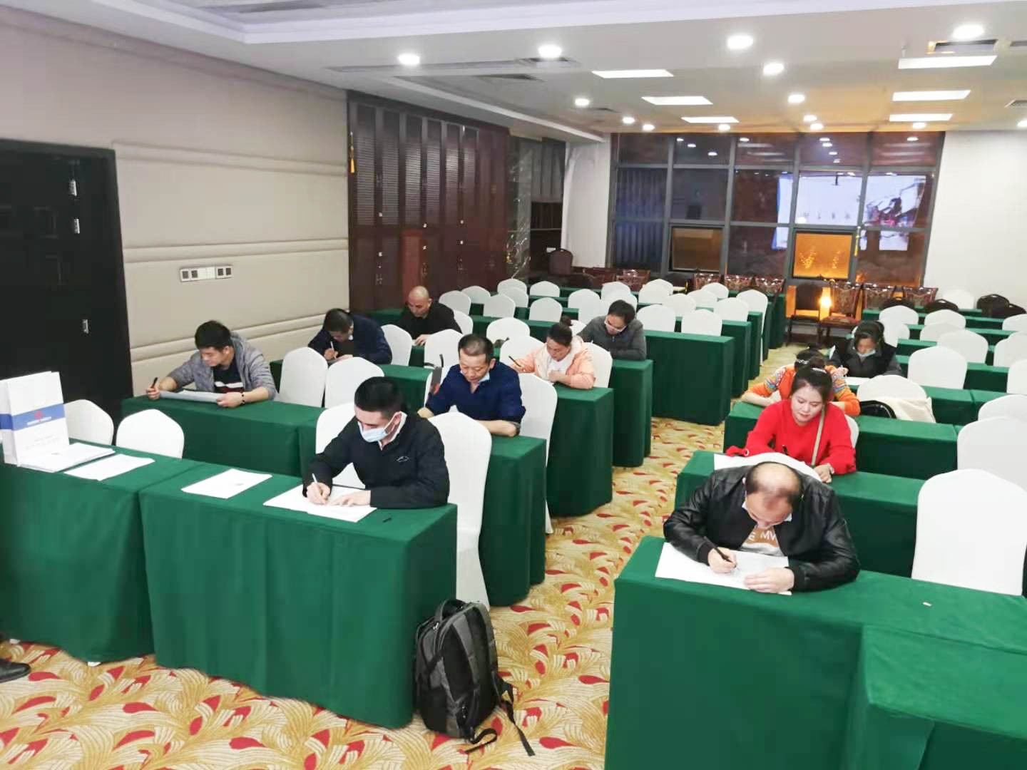 微信图片_20201112094337.jpg