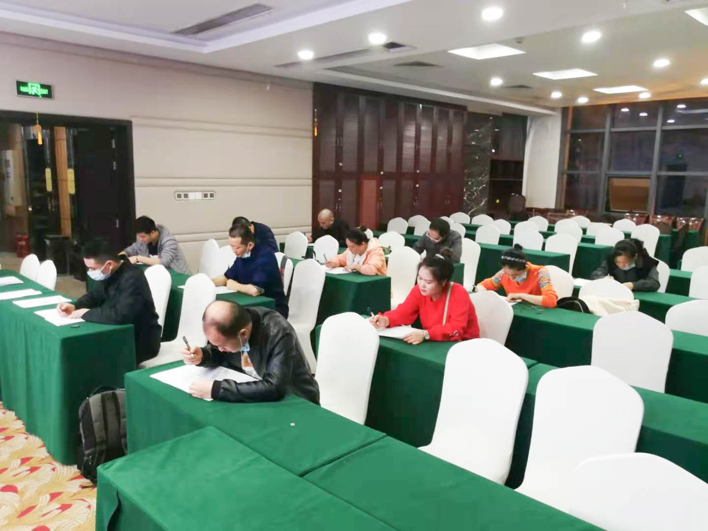 微信图片_20201112094356.jpg